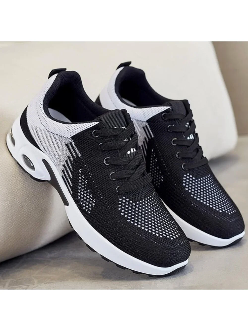 Women's White Black Lightweight Air Cushion Mesh Breathable Casual Sneakers